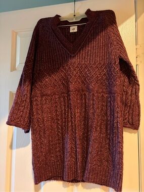 CAbi Women's V-Neck Cable Knit Sweater Tunic With 3/4 Sleeves